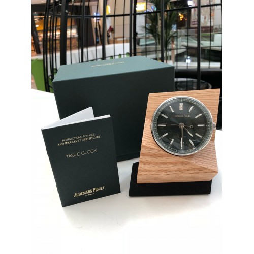AUDEMARS PIGUET CODE 11.59 TABLE CLOCK GREEN QUARTZ