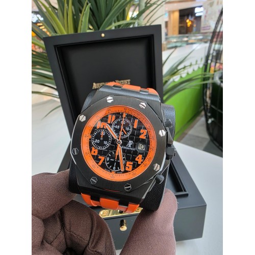 AUDEMARS PIGUET ROYAL OAK OFFSHORE "LAVA HOUR GLASS BOARD MEMBERS" LIMITED EDITION OF 10 PCS. 42MM - 26201SN.OO.D101CR.01