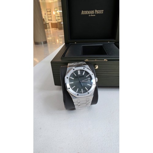 AUDEMARS PIGUET ROYAL OAK KHAKI GREEN STAINLESS STEEL 41MM(2025) - 15510ST.OO.1320ST.09