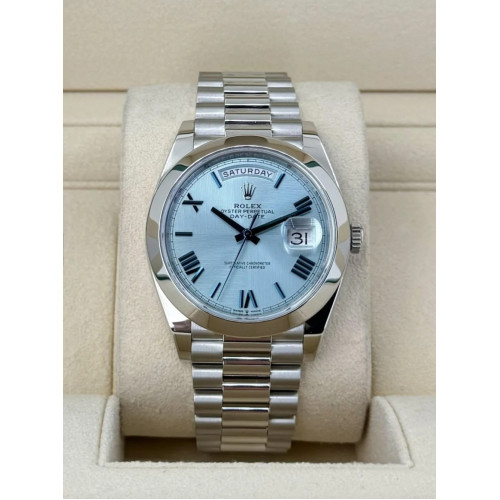 ROLEX DAY-DATE ICE BLUE ROMAN NUMERALS PLATINUM 40MM(2018) - 228206